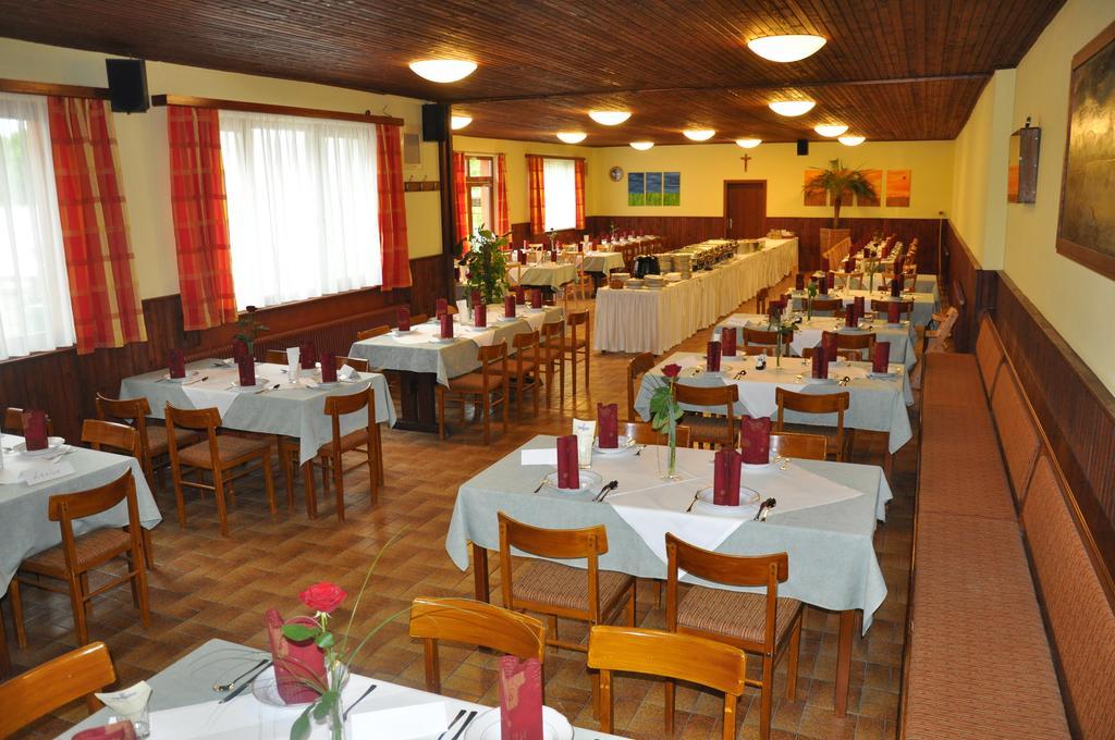 Gasthof Zur Linde Sankt Andrä bei Frauenkirchen Zewnętrze zdjęcie